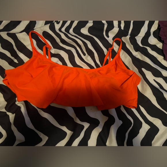 Old navy bikini top - Picture 2 of 3